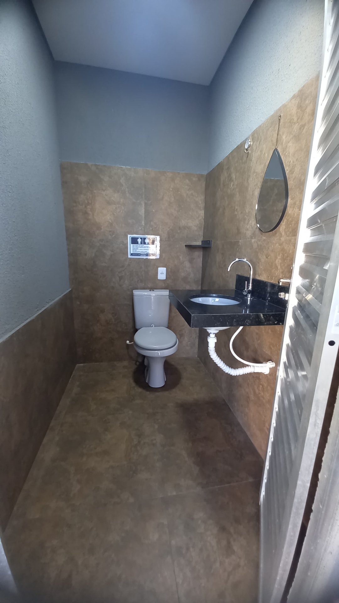 Banheiro do espaço